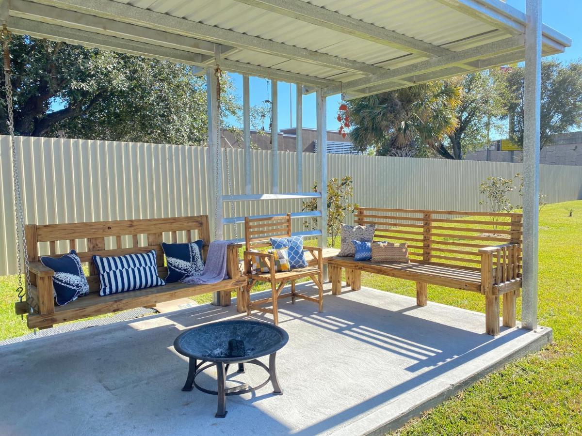 Island Suites Hobby Airport Houston Kültér fotó