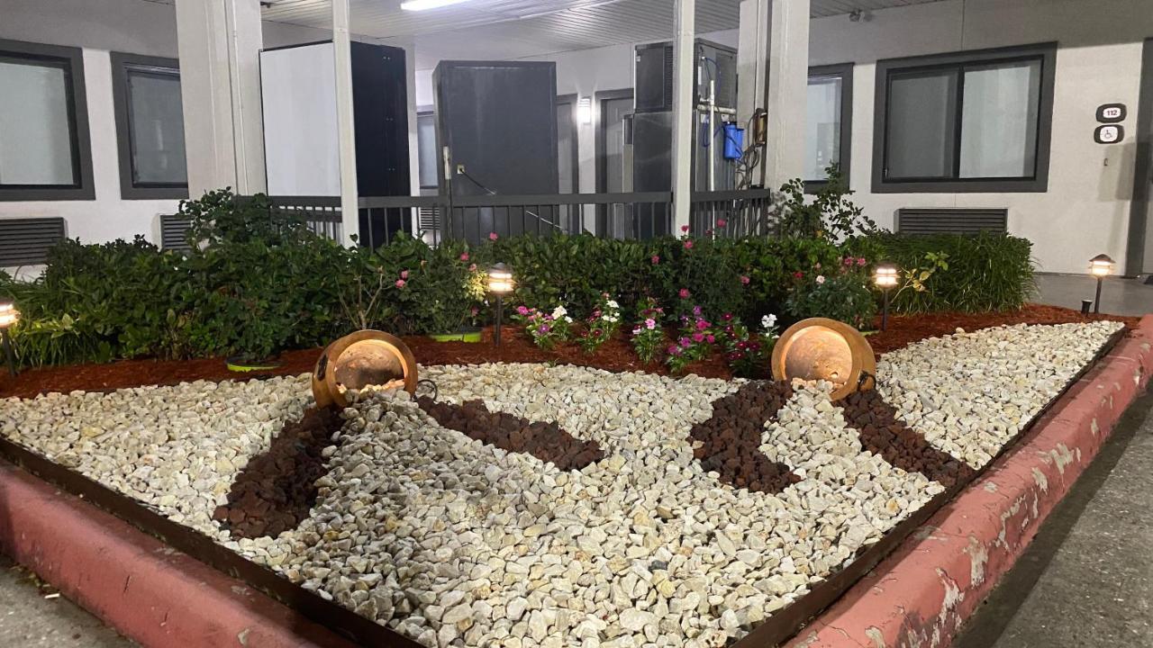 Island Suites Hobby Airport Houston Kültér fotó